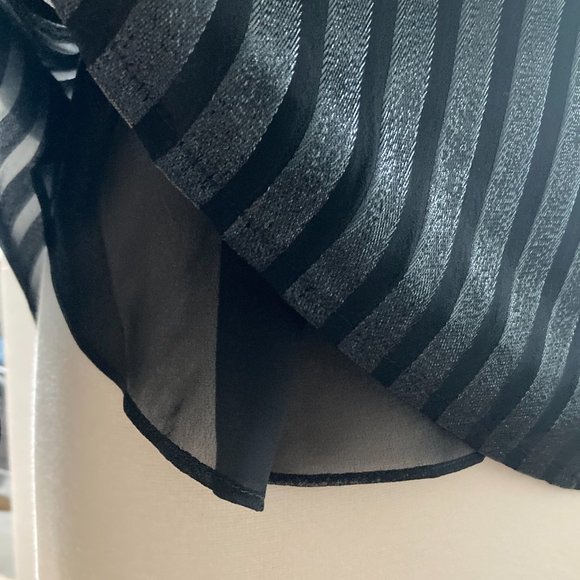 NWT: J.CREW Metallic chiffon mockneck top, Black, XS - Picture 11 of 14